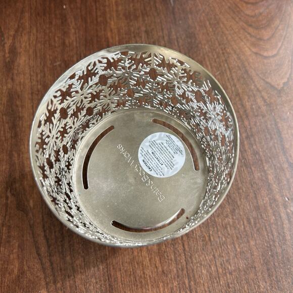 Bath & Body Work 3-Wick Candle Holder - Silver Pedestal - Snowflakes - Picture 4 of 5